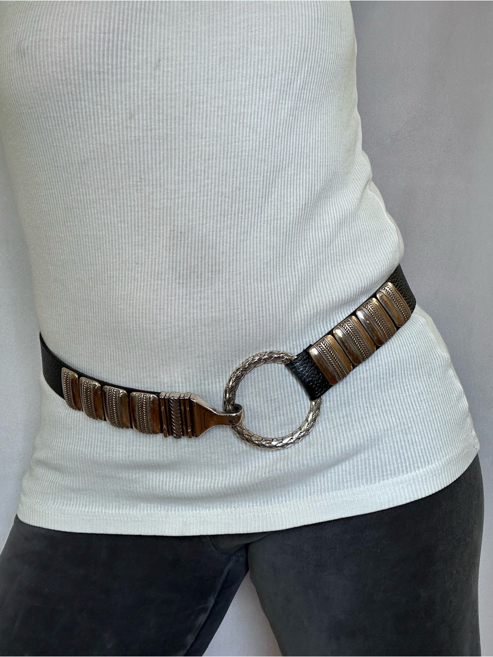 Chicos Black Leather Statement Belt. Size S/M